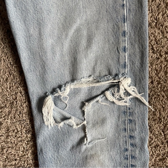 Levi's 501xx Jeans Size 32x36 Distressed Blue Denim Button Fly Light Wash USA - Picture 3 of 16